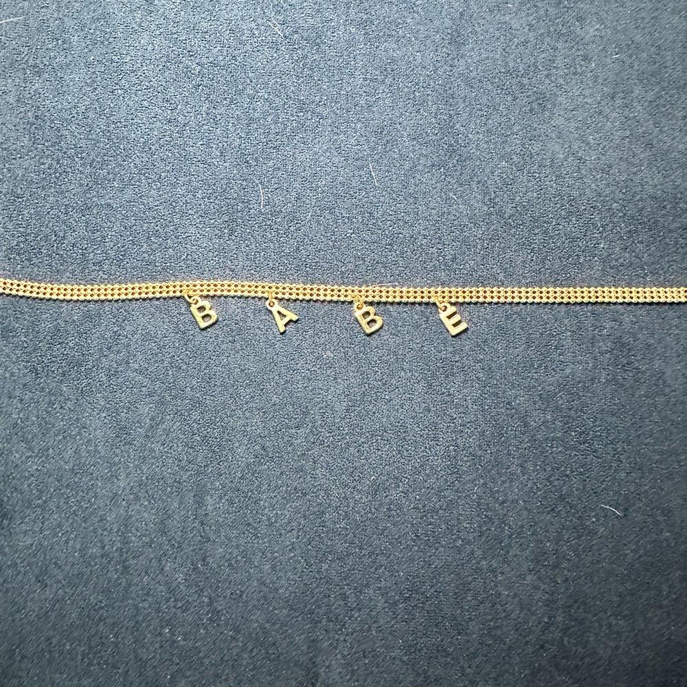 Frasier Sterling Babe Choker